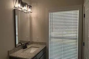 201 Cherry St, Lagrange, GA 30240 - Photo 17