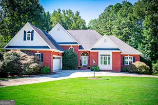 101 Shady Valley Ct, Carrollton, GA 30116 - Photo 3