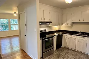 1079 Normandy Rd, Macon, GA 31210 - Photo 9