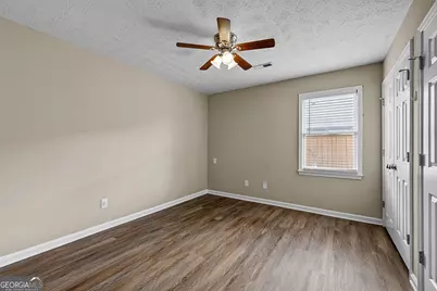 120 Courtyard Lane, Fayetteville, GA 30215 - Photo 9
