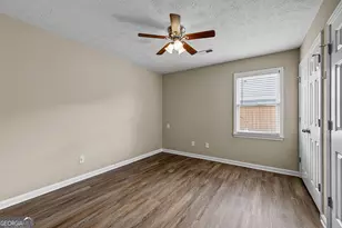 120 Courtyard Ln, Fayetteville, GA 30215 - Photo 9
