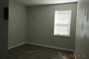 200 Meyers Lake Dr, Warner Robins, GA 31088 - Photo 13