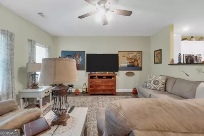 662 Grove Street, Barnesville, GA 30204 - Photo 45