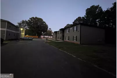 101 A Brooks, Fort Valley, GA 31030 - Photo 5