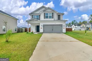 672 Fairview Cir, Hinesville, GA 31313 - Photo 3