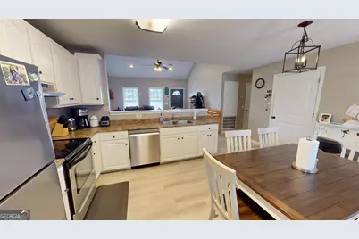 823 N Main Street, Statesboro, GA 30458 - Photo 7