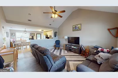 823 N Main Street, Statesboro, GA 30458 - Photo 3