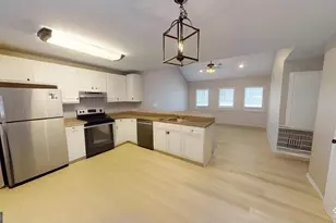 823 N Main St, Statesboro, GA 30458 - Photo 9