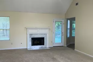 206 Goldleaf Dr, Hampton, GA 30228 - Photo 3