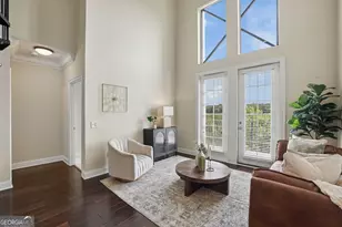 901 NE Abernathy Rd, Sandy Springs, GA 30328 - Photo 19