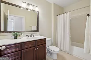 901 NE Abernathy Rd, Sandy Springs, GA 30328 - Photo 21