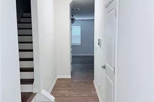 3122 Meadowstone Ln SW, Atlanta, GA 30331 - Photo 3