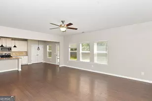 153 Thomaston St, Newnan, GA 30263 - Photo 7