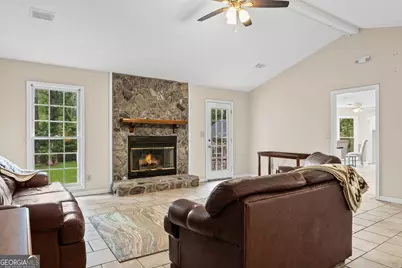 60 London Lane, Sharpsburg, GA 30277 - Photo 11