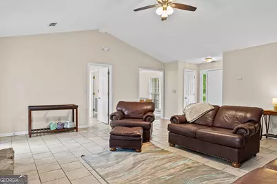 60 London Lane, Sharpsburg, GA 30277 - Photo 13