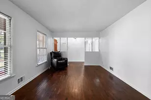 2045 Forest Dr, Fayetteville, GA 30214 - Photo 11