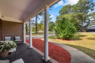 2045 Forest Dr, Fayetteville, GA 30214 - Photo 7