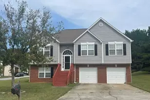 10724 Starling Trail, Hampton, GA 30228 - Photo 1
