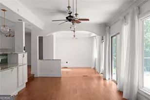 212 Kings Row, Marietta, GA 30067 - Photo 37