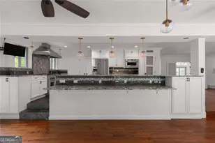 212 Kings Row, Marietta, GA 30067 - Photo 23