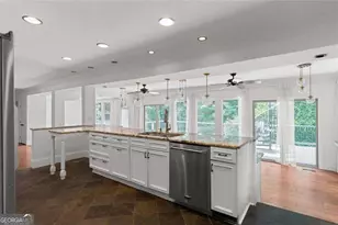 212 Kings Row, Marietta, GA 30067 - Photo 21