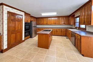 2225 Roxburgh Dr, Roswell, GA 30076 - Photo 9