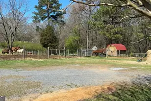 1079 Taylorsville Macedonia Rd, Taylorsville, GA 30178 - Photo 9