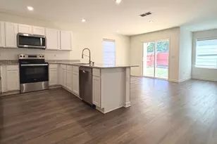 100 Red Oak Dr, Barnesville, GA 30204 - Photo 5