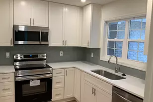 5440 Chemin De Vie NE, Sandy Springs, GA 30342 - Photo 3
