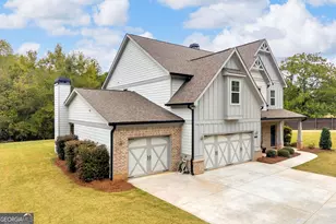 128 Adventure Trl, Jefferson, GA 30549 - Photo 11