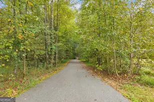 128 Adventure Trl, Jefferson, GA 30549 - Photo 15