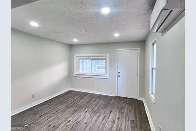 364 Woolfolk Street, Macon, GA 31217 - Photo 7