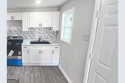364 Woolfolk Street, Macon, GA 31217 - Photo 13