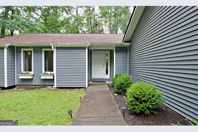 1279 Coneross Point Drive, Seneca, SC 29678 - Photo 5