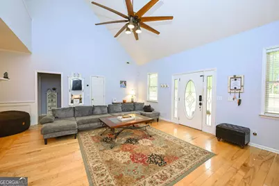 220 Marcella Avenue, Sharpsburg, GA 30277 - Photo 5