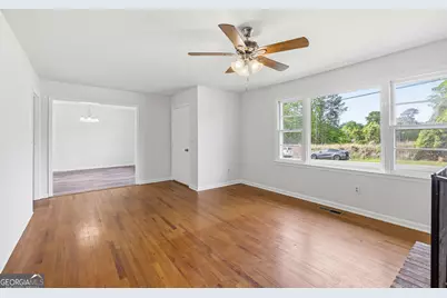 93 Carlton Avenue, Union Point, GA 30669 - Photo 11