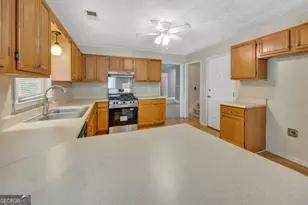 35 Sarah Ct, Covington, GA 30016 - Photo 15