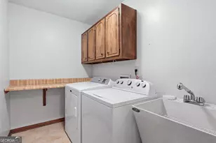 1668 Withmere Way, Dunwoody, GA 30338 - Photo 31