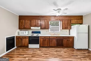 451 Defoor Rd, Toccoa, GA 30577 - Photo 13