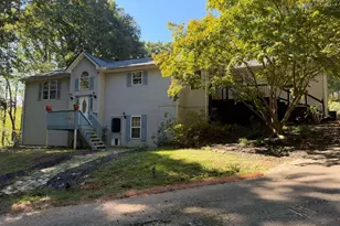 5472 Britt Whitmire Rd, Gainesville, GA 30506 - Photo 3