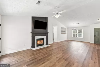 284 Hickory Bluff, Braselton, GA 30517 - Photo 3