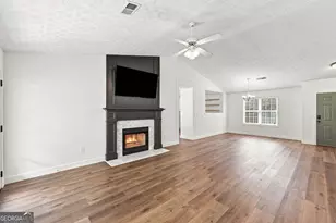 284 Hickory Bluff, Braselton, GA 30517 - Photo 3