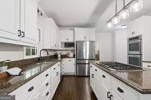 3807 Upland Dr, Marietta, GA 30066 - Photo 21