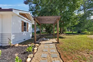 813 Tyus Rd, Bowdon, GA 30108 - Photo 25
