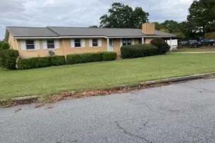 129 McVay Dr, Cochran, GA 31014 - Photo 1