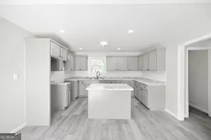 204 Thomas St, Dublin, GA 31021 - Photo 13