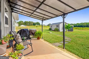 1019 W Hendricks St, Bowman, GA 30624 - Photo 27