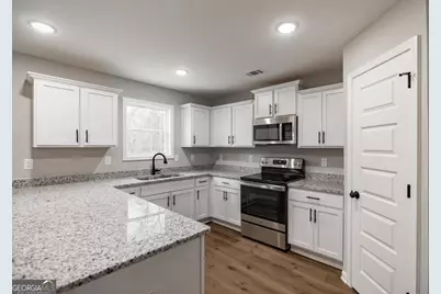 3584 Saddlebrook Drive, Loganville, GA 30052 - Photo 11