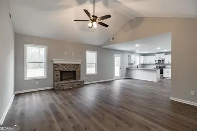 3584 Saddlebrook Drive, Loganville, GA 30052 - Photo 5