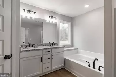 3584 Saddlebrook Drive, Loganville, GA 30052 - Photo 17